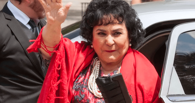 ¡Leave Carmen Salinas&nbsp;alone!