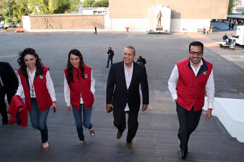 13343144_10156861173250408_7093297229378790836_n